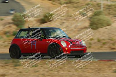 media/Jun-01-2025-CalClub SCCA (Sun) [[eae223c5dd]]/Group 1/Track Event 5/